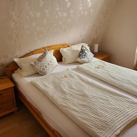 דירה Weingut Matthias Dauns *