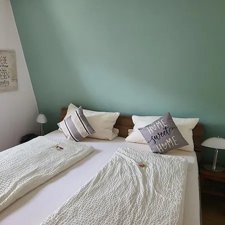 דירה Weingut Matthias Dauns רייל