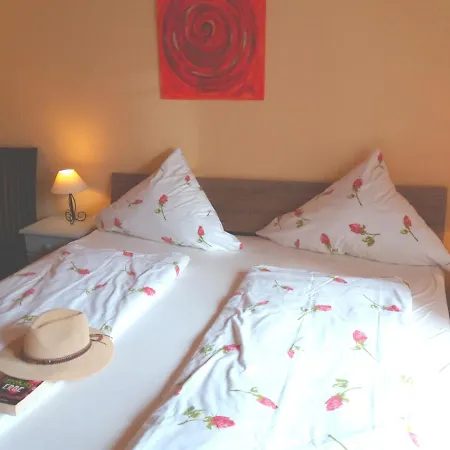 아파트 Weingut Matthias Dauns