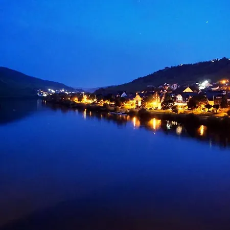 Weingut Matthias Dauns *