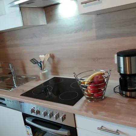 Weingut Matthias Dauns 아파트 *