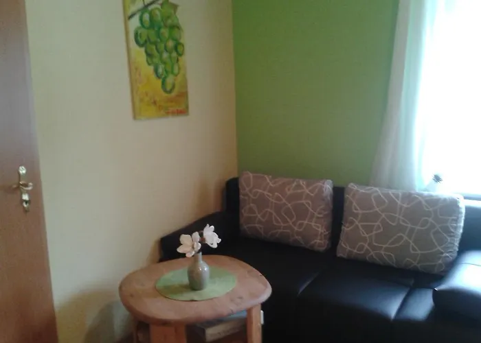 דירה Weingut Matthias Dauns *