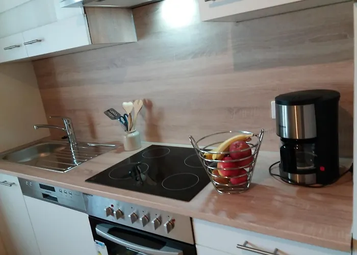 Weingut Matthias Dauns דירה *